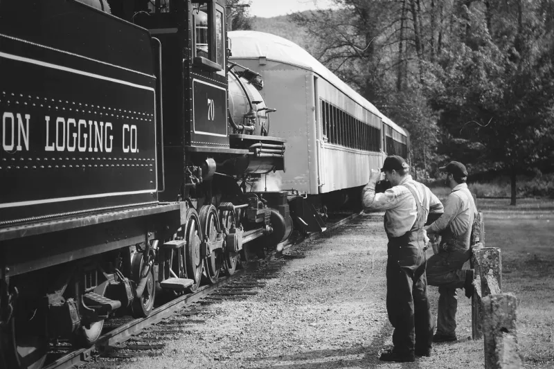 When America's Workers Fought Their Way to a Lunch Hour